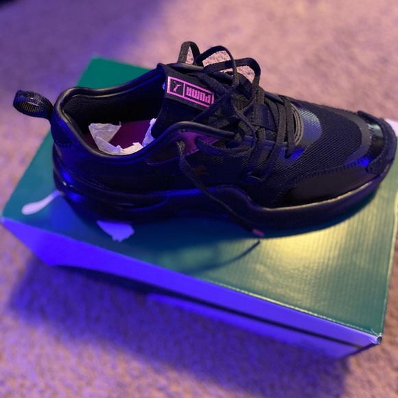 PUMA WOMEN’S RISE RAINBOW DASH SNEAKERS - Picture 4 of 8